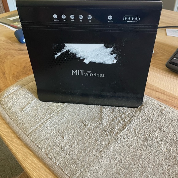 MIT Eagle long range wireless router - Picture 2 of 2